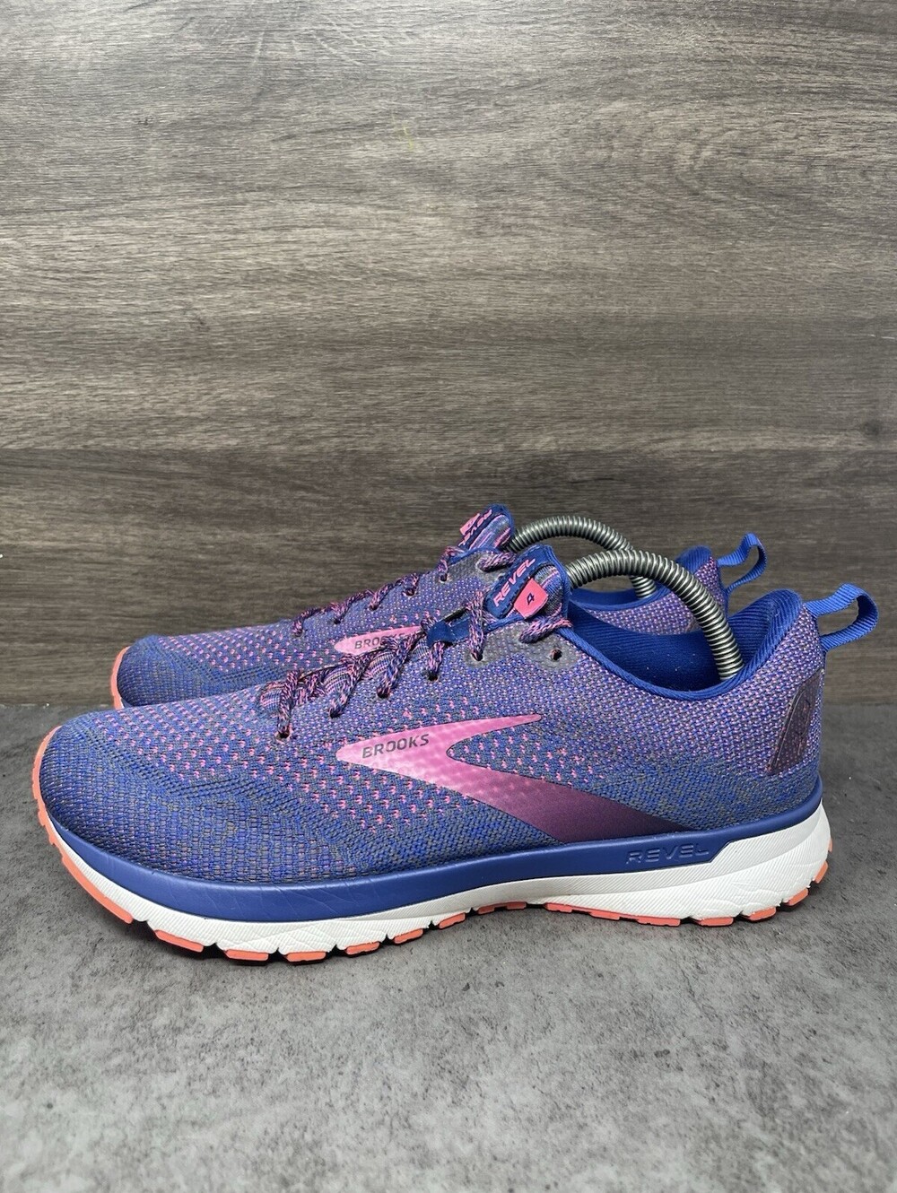 Brooks Revel 4 Womens Size 10 Blue Pink Purple Running Athletic Shoes B Medium